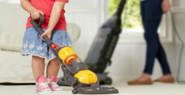 dyson toy vacuum that really works

